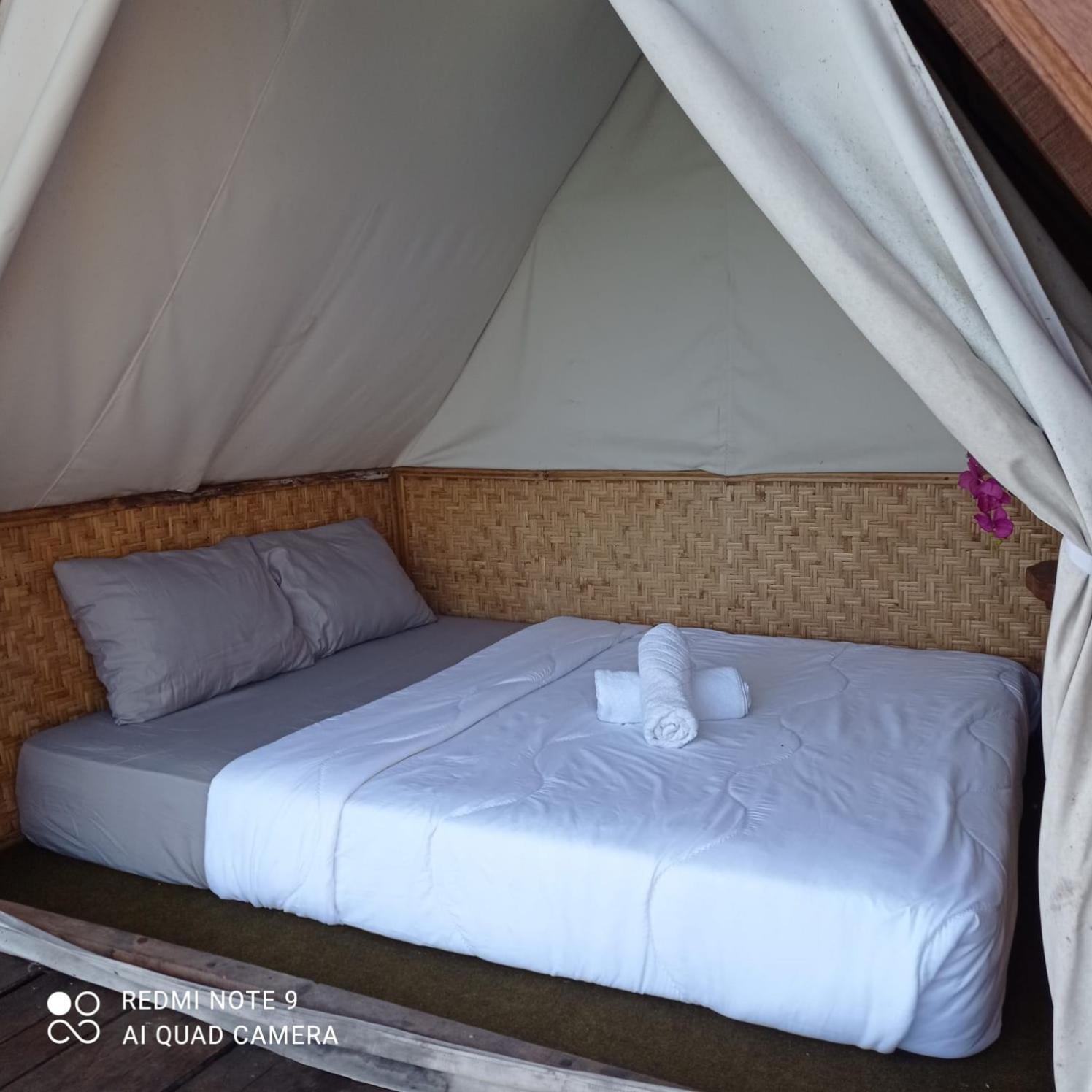 Emayan Glamping Kubupenlokan Exterior foto